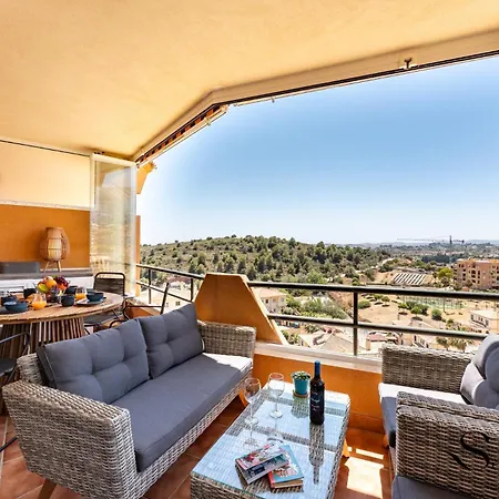 Tranquil 2 Bed 2 Bath Retreat, Pool, Parking Appartement Fuengirola